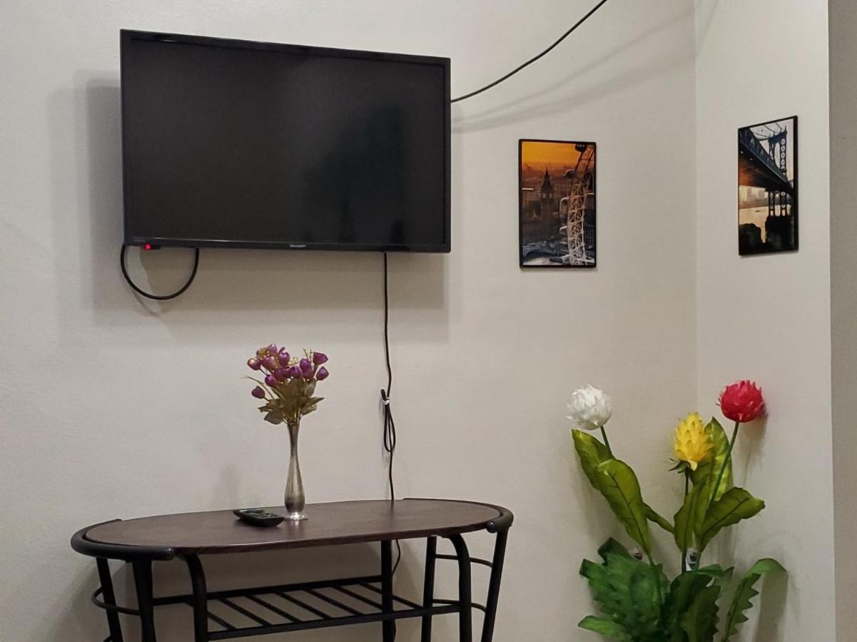 Jen'S Paranaque City Apartment มะนิลา ภายนอก รูปภาพ